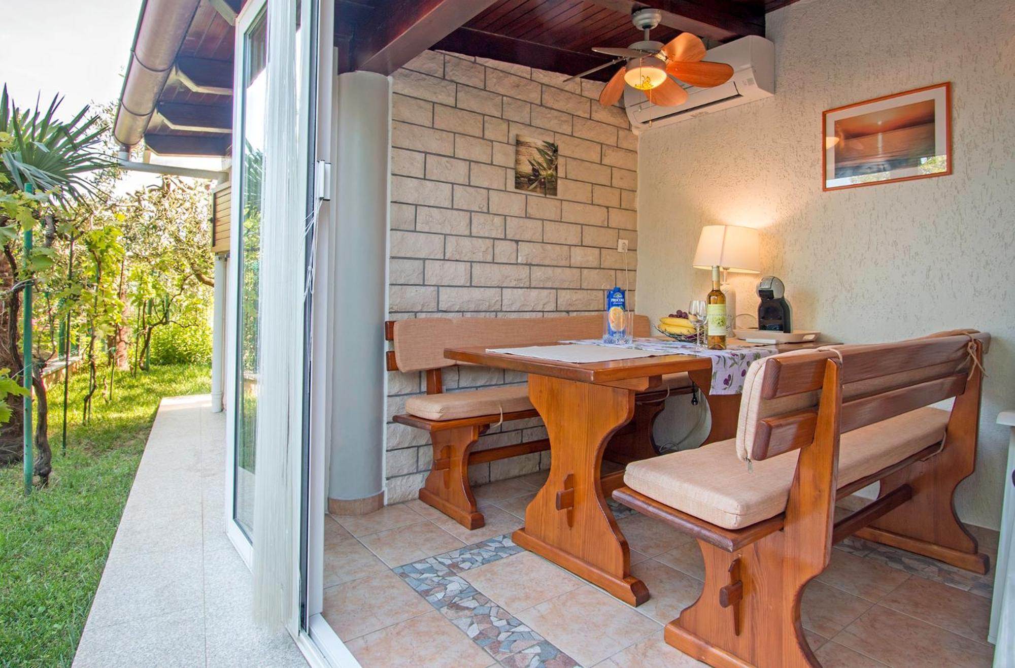 Studio Apartment Oliva Pula Buitenkant foto